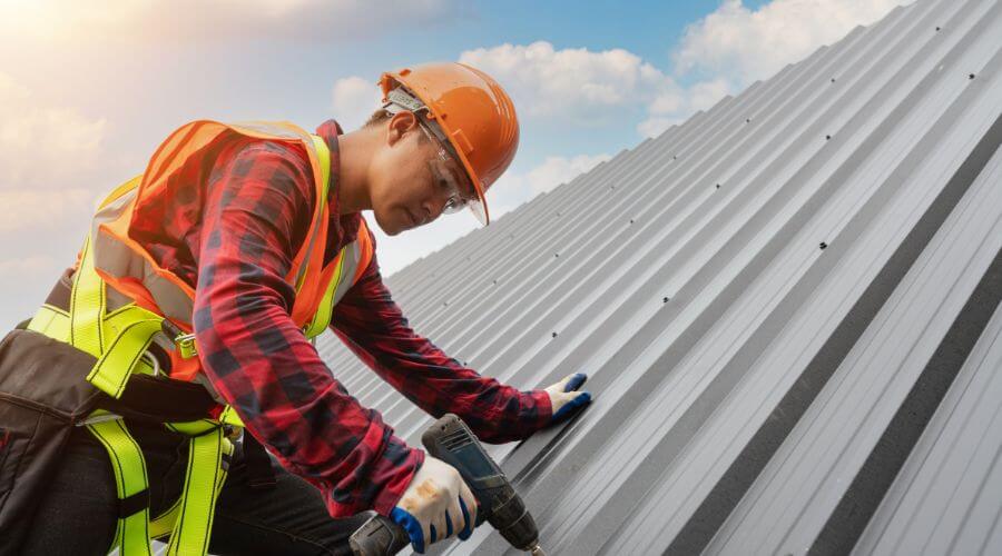 Professional Emergency Roof Repairs services in Saint Albans, VT